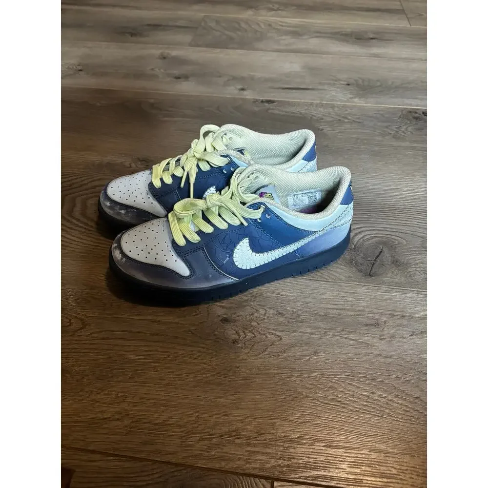 Nike or notice quarter